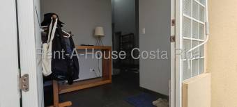 Se casa con patio en Ulloa Heredia 26-1404