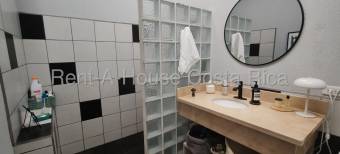 Se casa con patio en Ulloa Heredia 26-1404