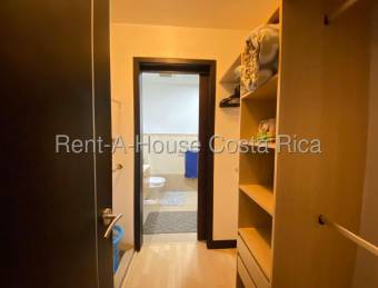 Se vende apartamento en Santa Ana San José  26-1412