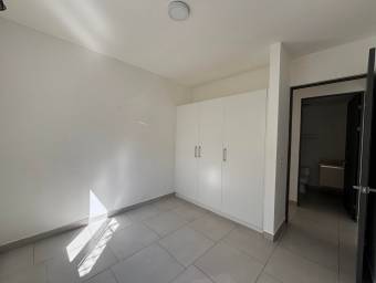 Se vende apartamento en San Pablo Heredia 25-1267