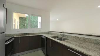 Se vende casa en San Antonio Escazú 26-184