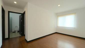 Se vende casa en San Antonio Escazú 26-184