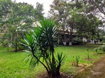 Venta de Amplio Lote de Terreno en Montes de Oca, San José / Mls. 26-700 OFC JB Venta de Amplio Lote de Terreno en Montes de Oca, San José / Mls. 26-700 OFC JB