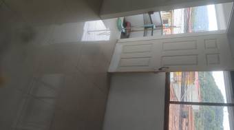 SE ALQUILA DOS DEPARTAMENTOS EN SAN LORENZO DESAMPARADOS 