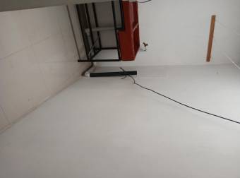 SE ALQUILA DOS DEPARTAMENTOS EN SAN LORENZO DESAMPARADOS 