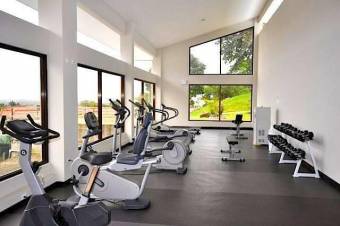  Venta de Apartamento en Avalon Country, Santa Ana. RAH 26-1412