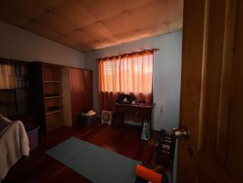 Venta de Local Comercial en Desamparados, San José / Mls. 26-922 OFC JB, $ 460,000, 3, San José, Desamparados