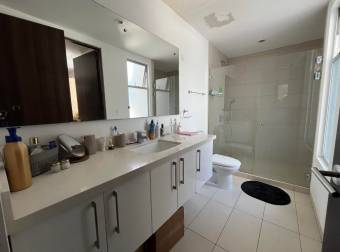 Alquiler Apartamento Escazu 26-1120