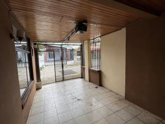 Venta de Funcional Casa en Curridabat / Mls. 26-726 OFC JB Venta de Funcional Casa en Curridabat / Mls. 26-726 OFC JB