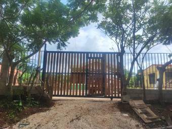 Venta de Casa en 27 DE Abril-Santa Cruz de Guanacaste. RAH 26-1382
