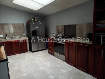 Venta de Casa en Guadalupe-Mata de Plátano. RAH 26-1417 PRECIO REBAJADO