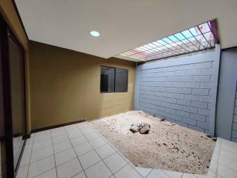 Venta de Casa en La Unión-Tres Ríos. RAH 26-1428 PRECIO REBAJADO