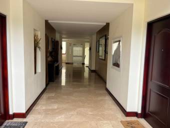 Se alquila apartamento amueblado en Sanchez Curridabat 26-828