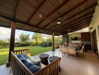 Venta de Espectacular Casa en Alajuela / Mls. 25-1198 OFC JB