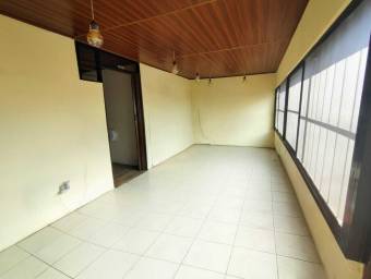 Venta de Bella Casa en Santo Domingo, Heredia / Mls. 26-1234 OFC JB