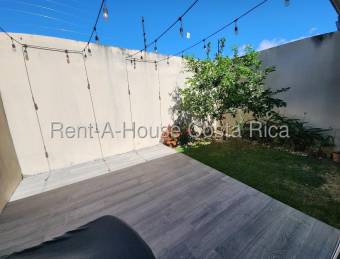 Alquiler Casa Brasil Santa Ana 26-1439
