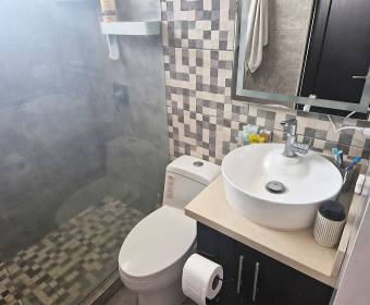 House for sale in Veredas Condominium in San Felipe, Alajuelita, San José