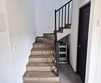 House for sale in Veredas Condominium in San Felipe, Alajuelita, San José