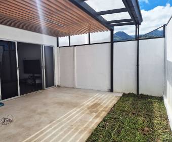 House for sale in Veredas Condominium in San Felipe, Alajuelita, San José
