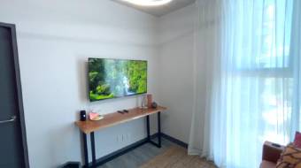 Se alquila apartamento con mucha luz natural en Mata Redonda San José 25-2046