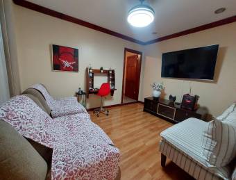 Venta de Excelente Casa en Escazú / Mls. 26-1351 OFC JB