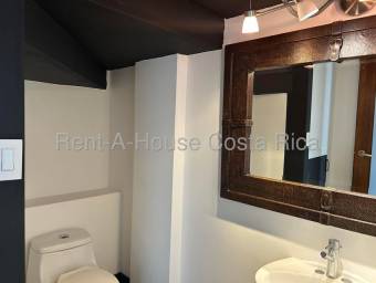 Venta de Apartamento Tipo Loft de 3 Niveles en San Rafael de Escazú. RAH 26-763 PRECIO REBAJADO