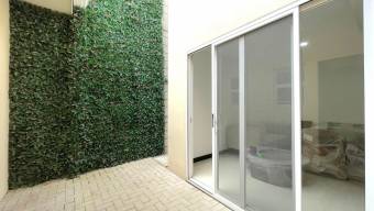 Modernidad y Confort en San Antonio Casa con Acabados de Lujo y Habitación de Servicio