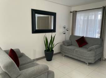 Venta Casa Montes de Oca 26-1005