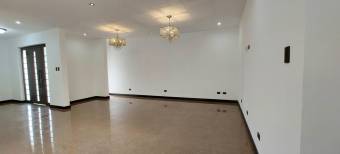 Alquiler de Casa en Ulloa-Heredia. RAH 26-1445