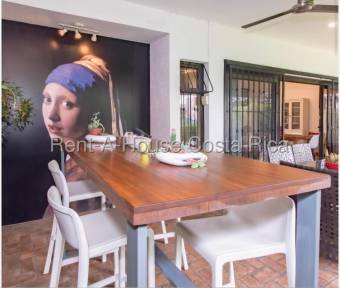 Venta de Casa en La Guácima de Alajuela. RAH 26-1434