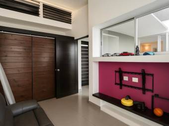 MLS-26-1052 VENTA HERMOSA CASA MONTES DE OCA SAN JOSE