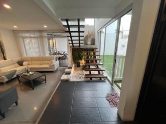 MLS-26-1052 VENTA HERMOSA CASA MONTES DE OCA SAN JOSE