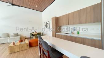 Venta de Casa en San Antonio-Escazú. RAH 26-1421 PRECIO REBAJADO