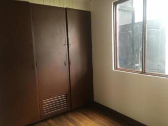 se alquila apartamento en sabanan 20-189