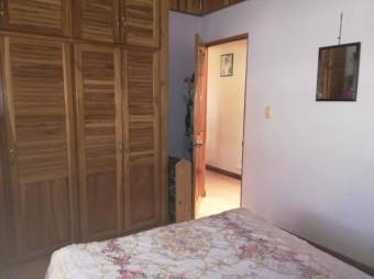 se vende linda casa en santa barbara heredia 20-530