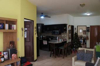 se alquila moderno apartamento en Rohrmoser 20-113