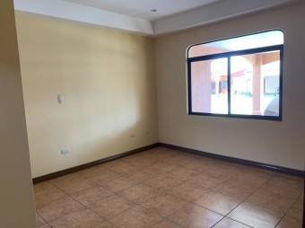 se vende casa en san joaquin de flores 