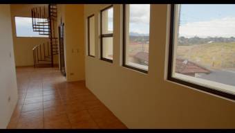 se vende espectacular casa en Rhormoser 19-499