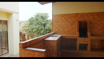 se vende espectacular casa en Rhormoser 19-499