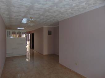 se vende bonita casa en san rafael de arriba desamparados 20-604