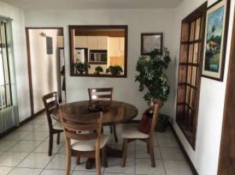 Venta de hermosa casa en Residencial de Ulloa, Heredia. #20-623