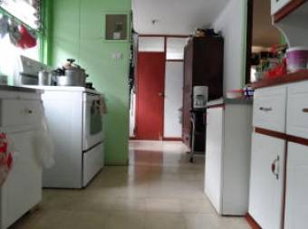 A la venta amplia y bella casa en San Juan de Tibás. #20-628