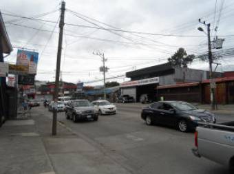 Propiedad comercial con ubicación inmejorable en San Francisco 2 Ríos. #20-632