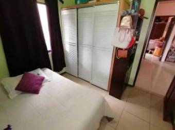 Estupenda casa con apartamento en San Isidro, Heredia. #20-262