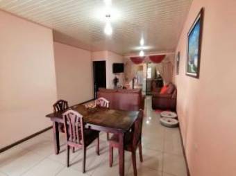 Estupenda casa con apartamento en San Isidro, Heredia. #20-262