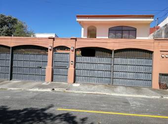 Venta de casa en San José, Santa Ana, Pozos , Residencial Bosques de Santa Ana