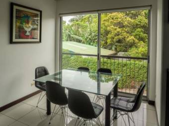 Venta de Casa en  Rio Oro, Santa Ana. 21-1462a 