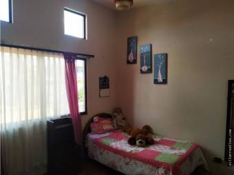 V#49 Acogedora casa en venta/ Ciudad Colón