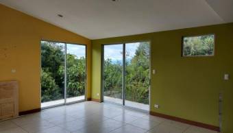 Venta de casa ubicada en  San José, Desamparados, San Miguel