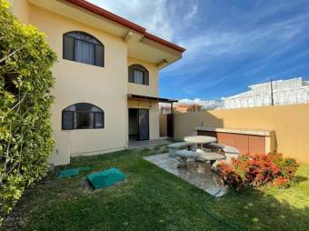 ALQUILER CASA BELEN HEREDIA MLS-21-1567